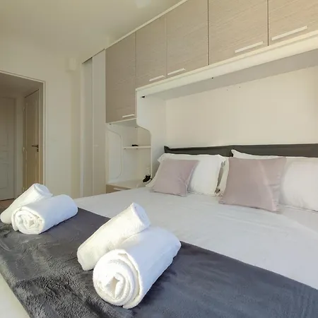 Vecchio Monaco Apartment